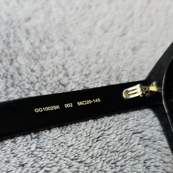 Gucci Black Sunglasses with Gold Case main image 4